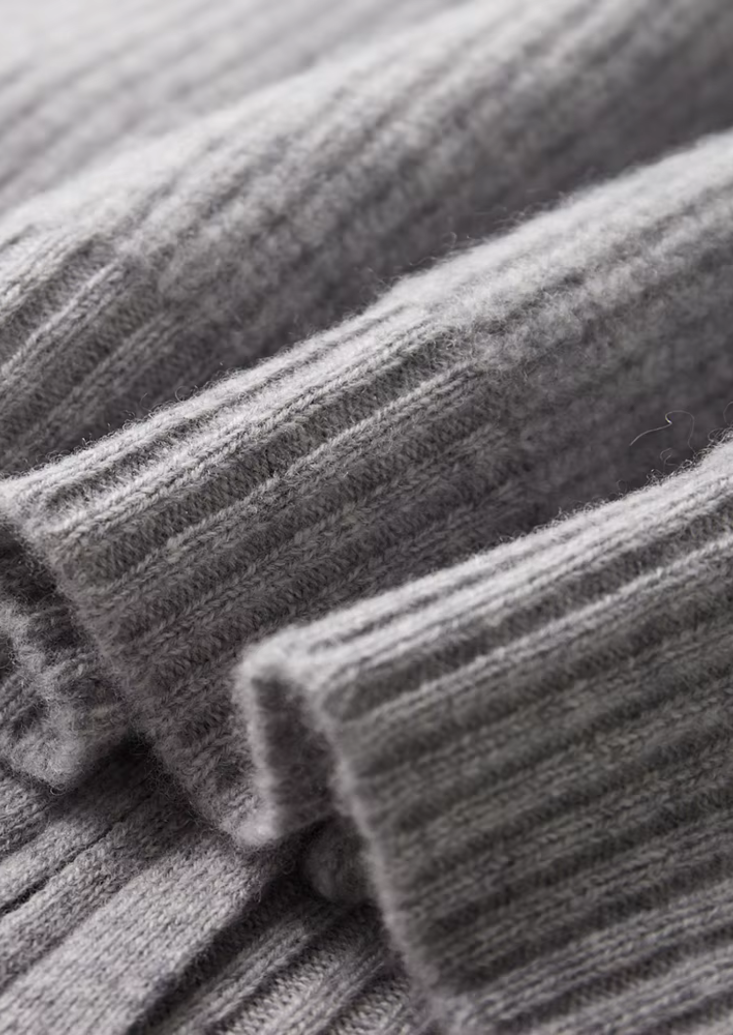 PURE EXTRA-FINE MERINO WOOL RIBBED CARDIGAN