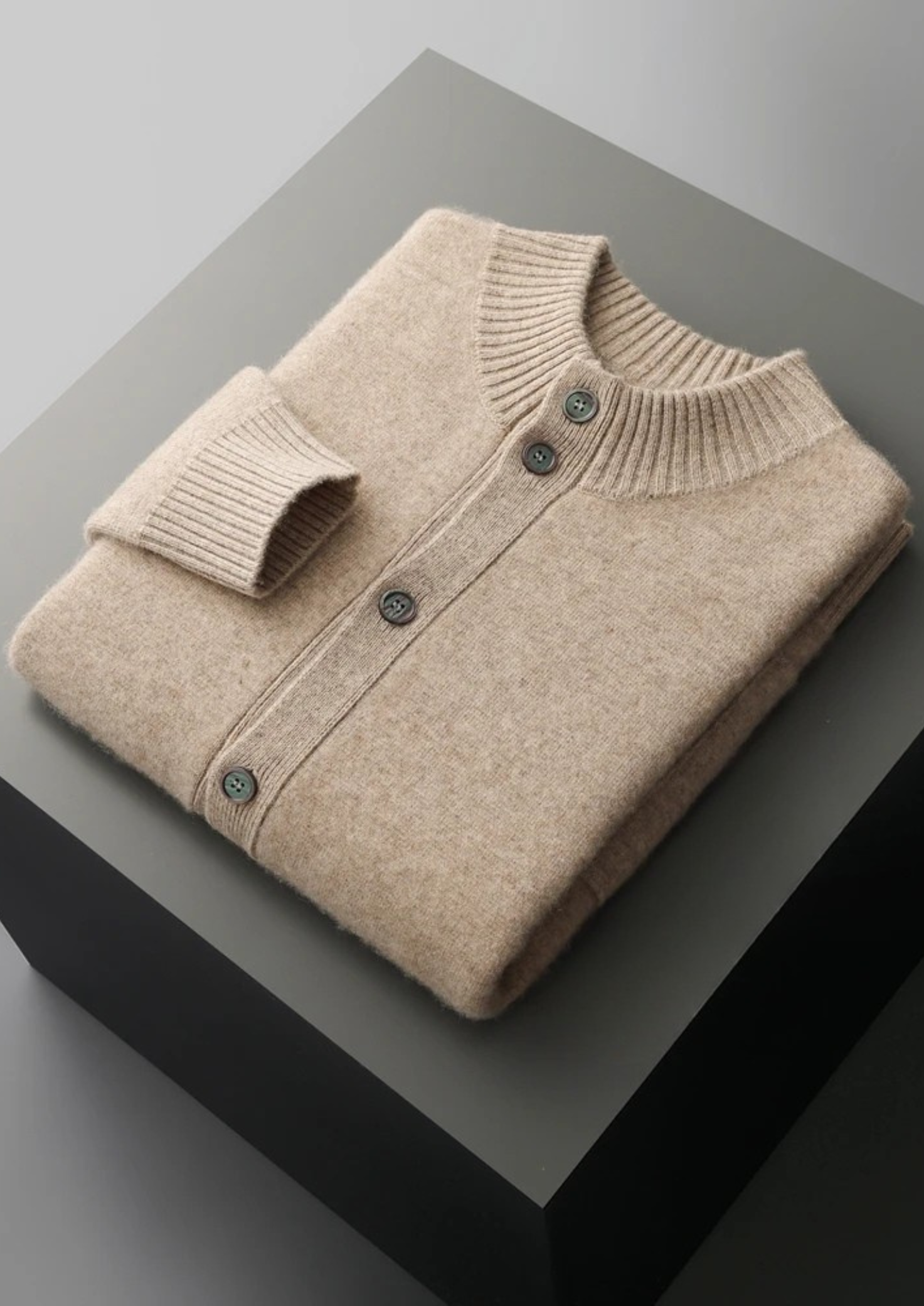 PREMIUM CASHMERE BUTTON CARDIGAN