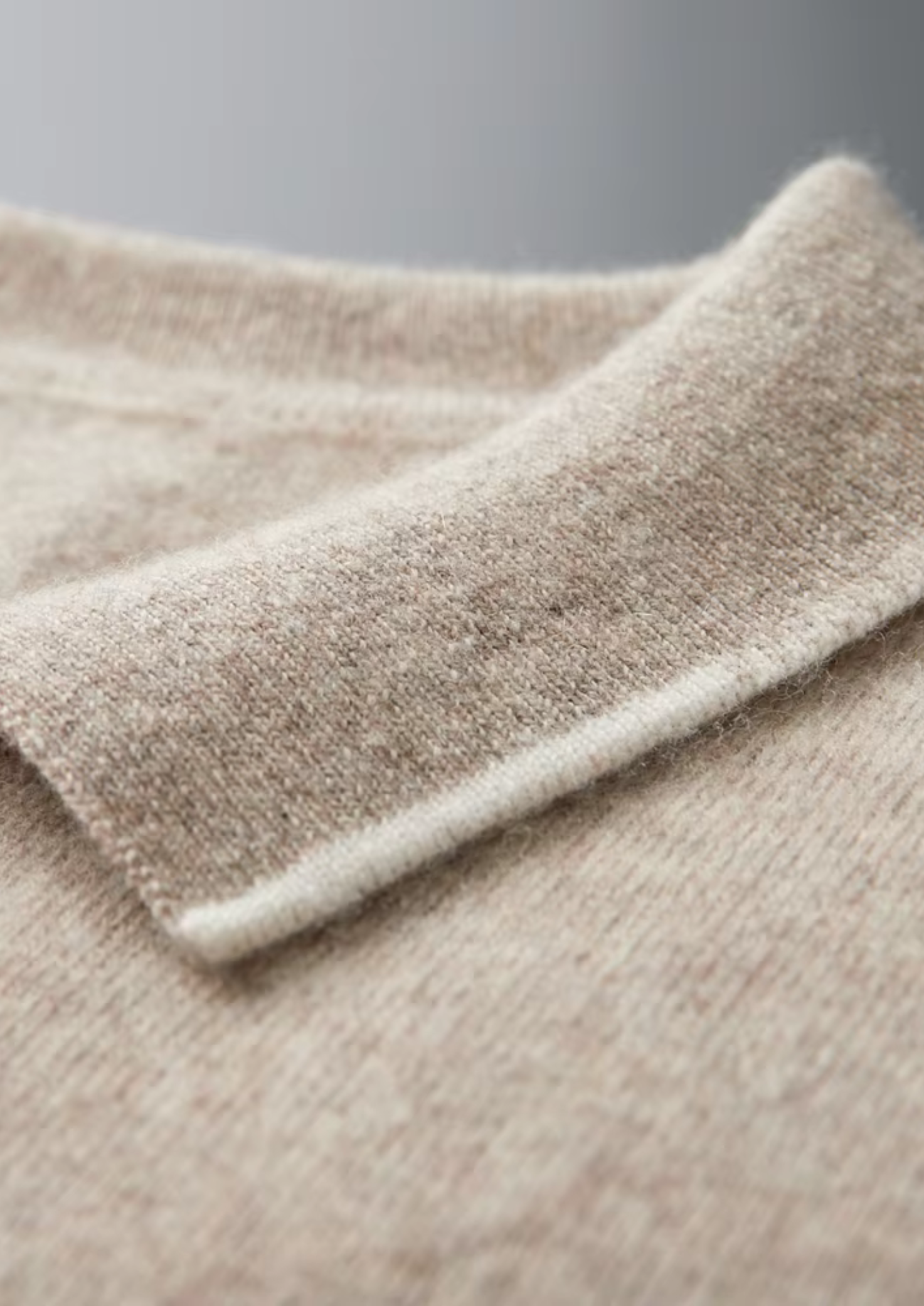 PREMIUM CASHMERE TWO TONE BUTTON POLO