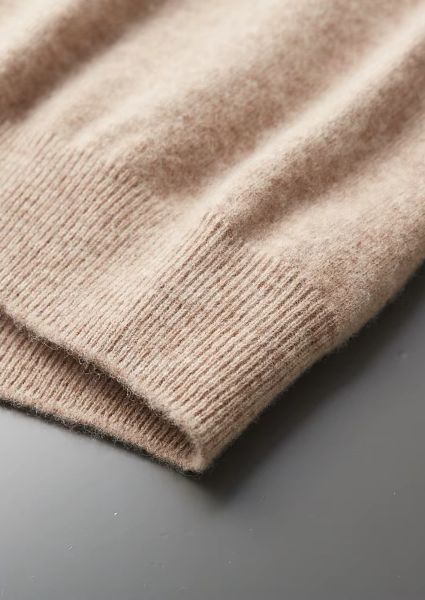 PURE EXTRA-FINE MERINO WOOL CLASSIC ROLLNECK