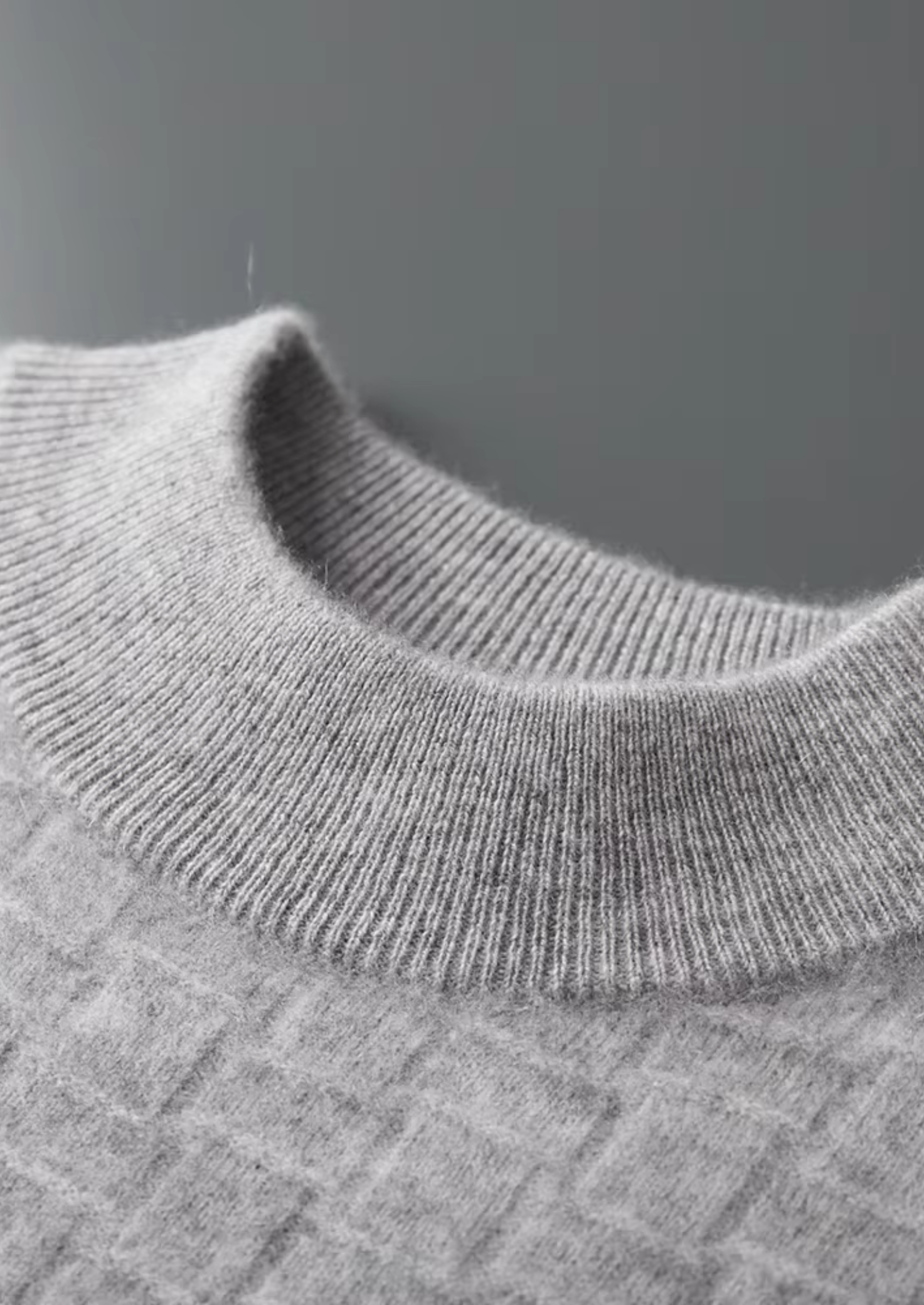 PURE EXTRA-FINE MERINO WOOL TEXTURED MOCKNECK