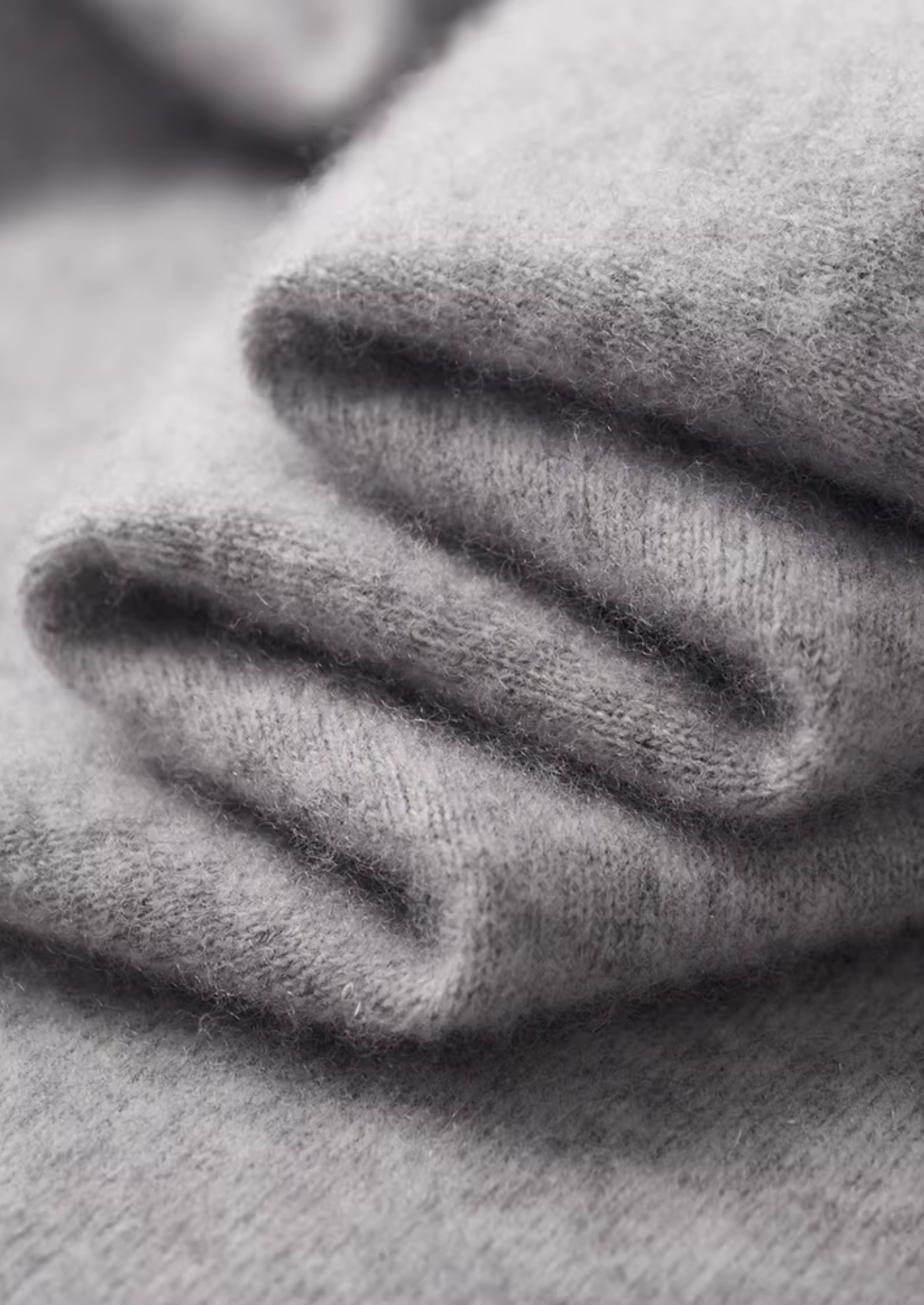 PREMIUM CASHMERE LEISURE SET