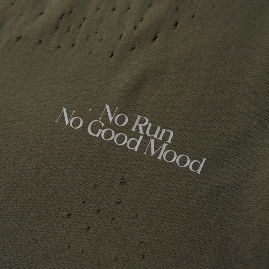 Runnr Distressed Run Tee