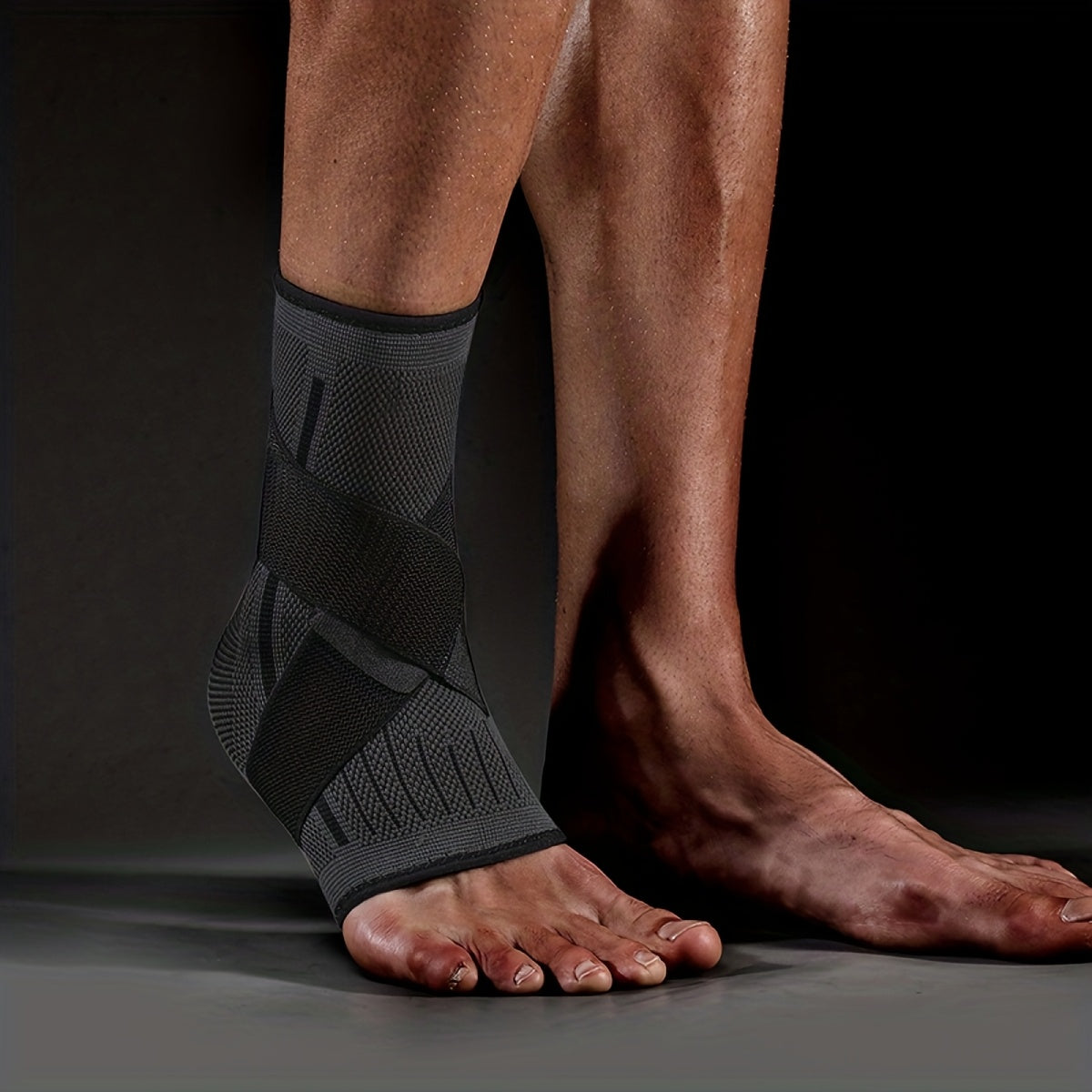 RUNNR Ankle Stabilizer Brace
