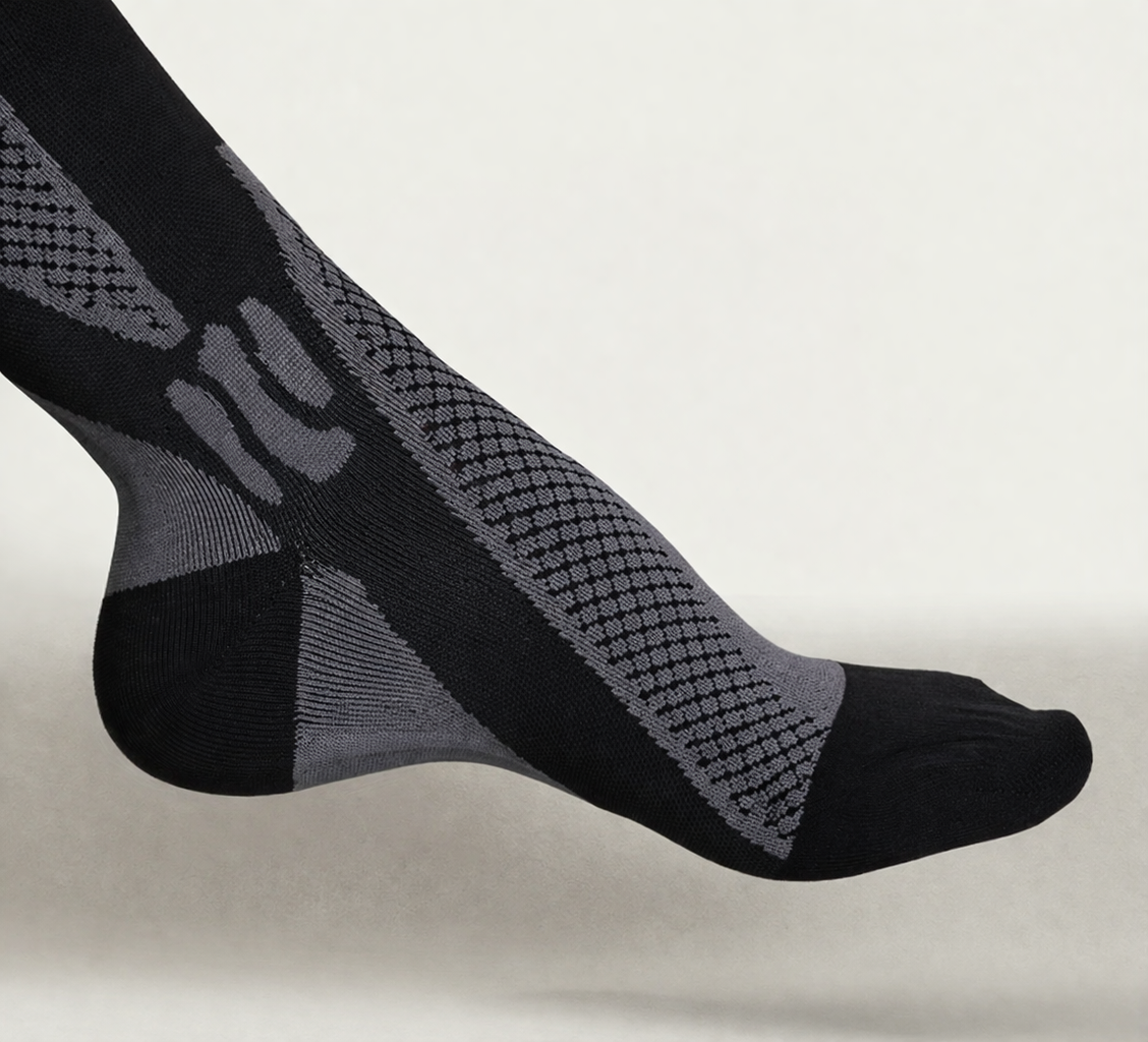 RUNNR Gradient Compression Socks (Pair)